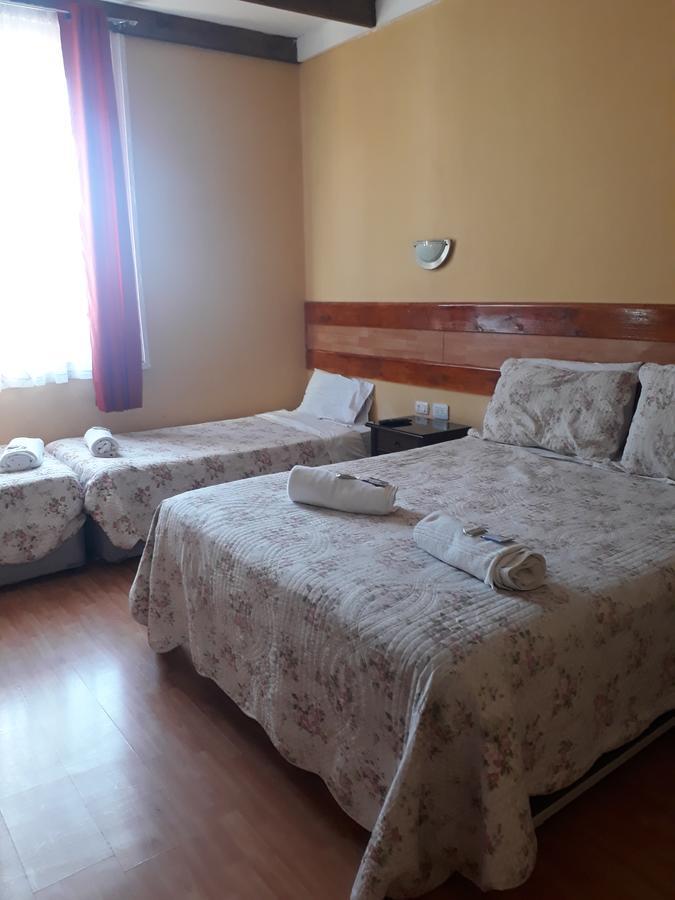 Hotel Génova Los Andes Buitenkant foto